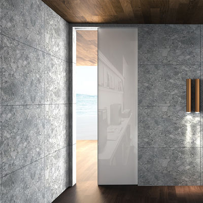 คุณภาพ  Anodized Hidden cavity Aluminium Internal Sliding Doors Wall Mounted โรงงาน